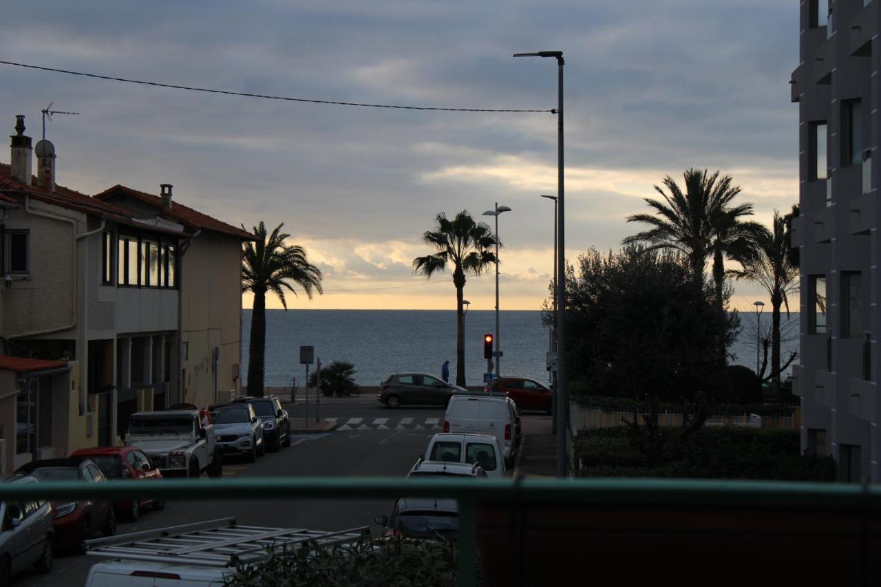 Hotel La Villa Des Oliviers Cagnes-sur-Mer Buitenkant foto