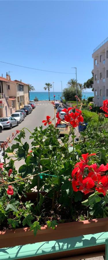 Hotel La Villa Des Oliviers Cagnes-sur-Mer Buitenkant foto